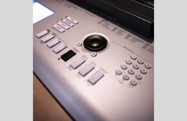 Used Yamaha DGX-630 Digital Piano Complete Package (SN:BBOL01269) - Image 10